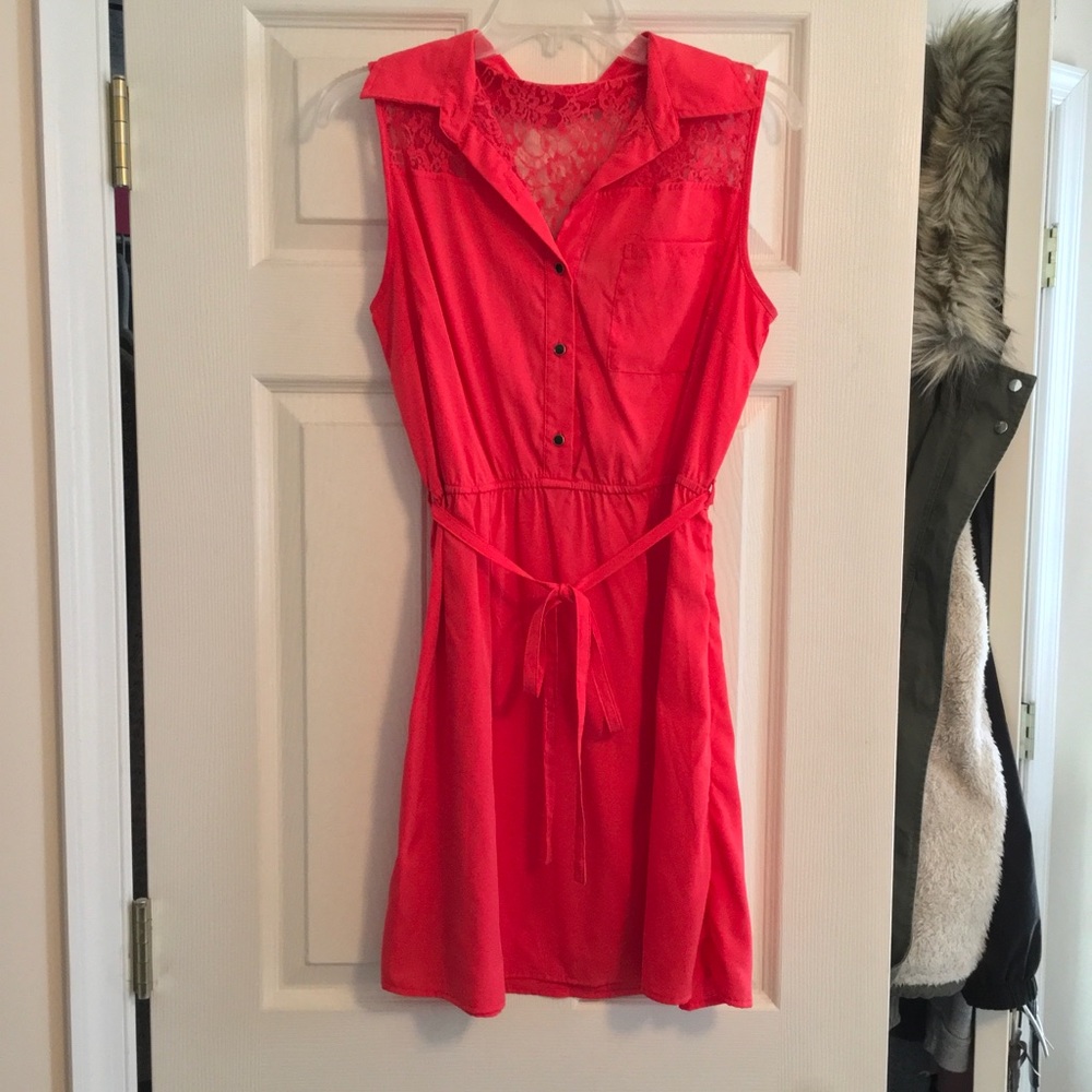 ✨ Final Sale ✨ Red dress